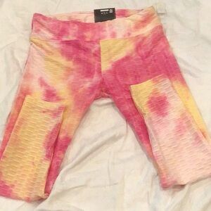 NWT No Bo High Rise Textured Ruched Seam Tie Dye Leggings Size XLarge (15-17)